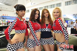 �齫����ͷ������Ƶ������Ժ������һ�����Ҽ���ս������ʩ����ַ��¼...